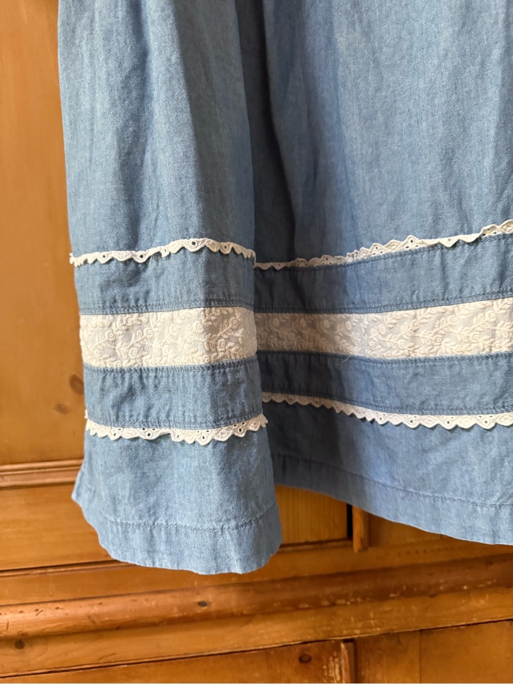 Vintage Zara TRF bohemian baby doll mini dress with embroidery and sleeves - Picture 3 of 6